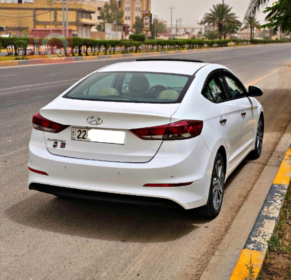 هیوندای ئەلەنترا